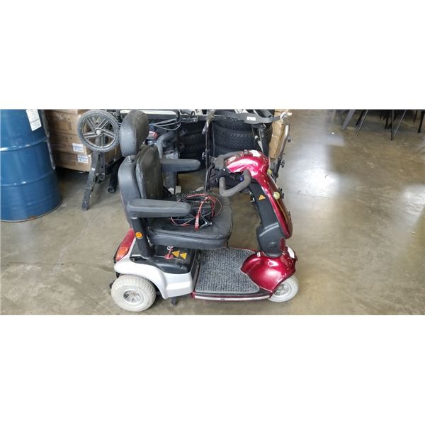 RIDE ON ELECTRIC SCOOTER - WORKING, NO BATTERY BUT HAS BATTERY CHARGER