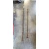 Image 1 : 6FT AND 5FT PRY BARS