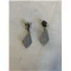 Image 2 : PAIR OF VINTAGE SILVER W/ TURQUOISE STONES CLIP ON EARRINGS