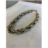 Image 2 : VINTAGE TWSITED GOLD TONE HEAVY NECKLACE