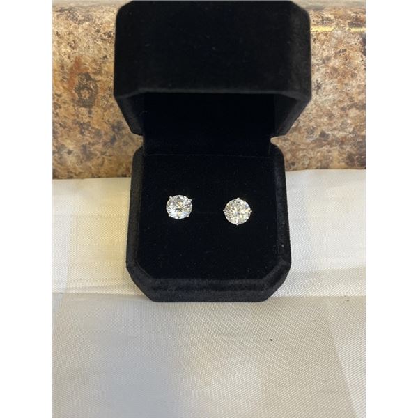 NEW PLATINUM PLATED 2.0CT EACH SIMULATED DIAMOND (CZ) STUD EARRINGS
