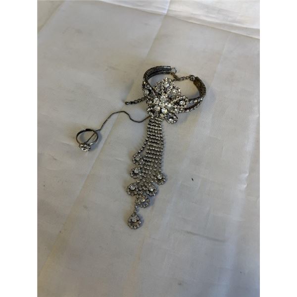 VINTAGE RHINESTONES BANGLE W/ TASSEL CONNECTED TO RING