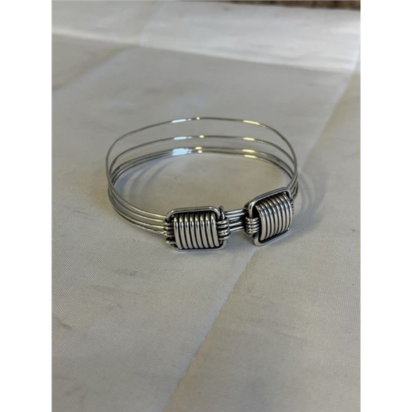 STERLING SILVER (TESTED) WIRE BANGLE