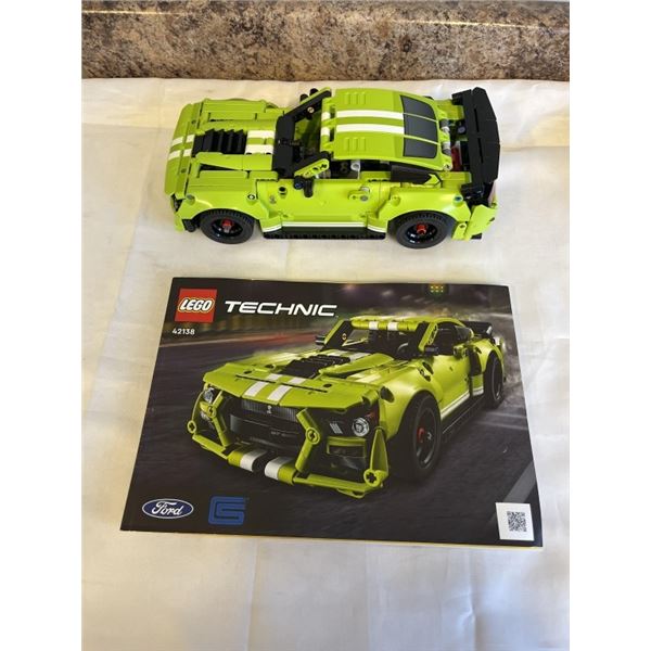 LEGO TECHNIC SET 42138 COMPLETE W/ BOOKS