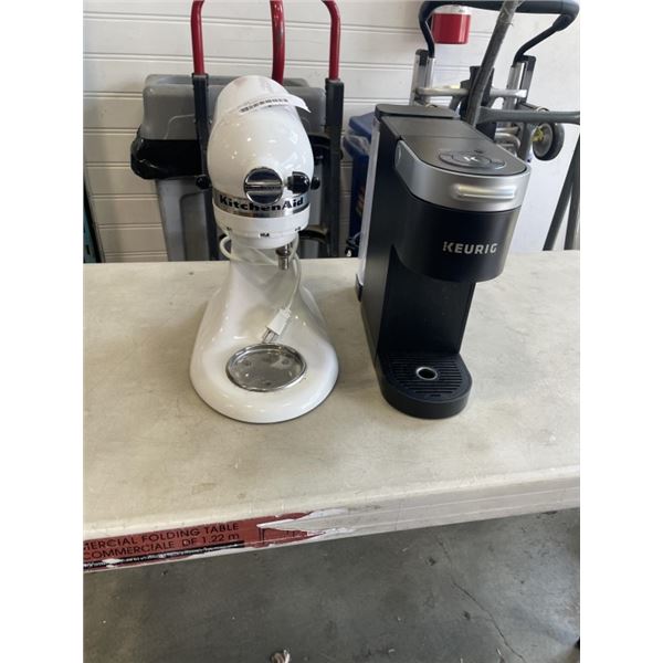 KITCHEN AID MIXER AND KUERIG COFFEE MACHINE - BOTH WORKING, NO ACCESSORIES
