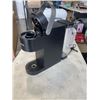 Image 3 : KITCHEN AID MIXER AND KUERIG COFFEE MACHINE - BOTH WORKING, NO ACCESSORIES