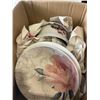 Image 4 : 2 BOXES OF SERVING BOWLS AND CORNING BAKE WARE