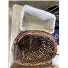 Image 2 : LOT OF WICKER BASKETS AND THROW PILLOWS