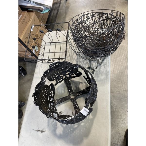 ASSORTED HANGING PLANT POTS