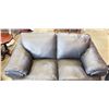 Image 7 : 3pc BLACK LEATHER SOFA SET, NO RIPS OR TEARS, INCLUDES SOFA, LOVESEAT AND CHAIR