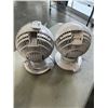 Image 4 : 2 WOOZOO OSCILLATING FANS BOTH WORKKNG