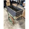 Image 3 : VINTAGE DECORATIVE PLANT BOX WAGON