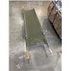 Image 1 : MILITARY STYLE FOLDING COT