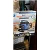 Image 1 : SHARK MESSMASTER CANISTER VACUUM - TESTED WORKING, RETAIL $159