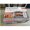 Image 3 : BLACK AND DECKER 4-SLICE AIR FRY TOASTER OVEN - TESTED WORKING, RETAIL $179