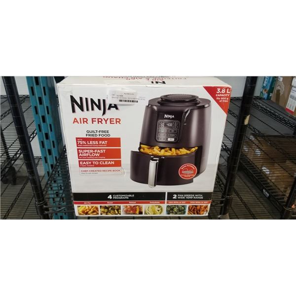 NINJA 4QT AIR FRYER - TESTED WORKING, RETAIL $104