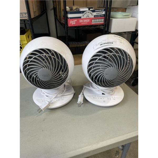 2 WOOZOO OSCILLATING FANS BOTH WORKKNG
