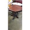 Image 1 : OCTAGONAL ENDTABLE