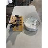 Image 1 : CORNING WARE LIDDED CASSEROLE DISH AND KNIFE BLOCK W/ ASSORTED KNIVES