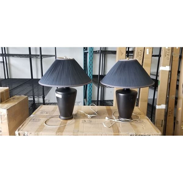 PAIR OF BLACK CERAMIC TABLE LAMPS