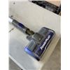 Image 2 : EUREKA CORDLESS VACUUM