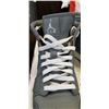 Image 3 : 2 PAIRS OF NIKES  AIR JORDANS. BOTH SIZE 10 US