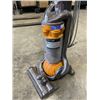 Image 2 : DYSON DC25 UPRIGHT VACUUM
