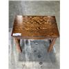 Image 1 : WOOD SIDE TABLE