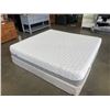 Image 2 : KING SIZE TEMPER PEDIC MATTRESS W/ SPLIT BOX SPRING