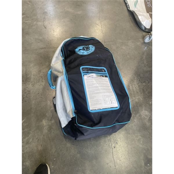 BODY GLOVE PADDLE IN BAG WITH ACCESSORIES SHOWN