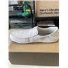 Image 3 : NEW OLUKAI NOHEA HULU BONE / BONE  SIZE WOMENS 9
