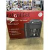 Image 2 : INSTANT POT DUO CRISP W/ ULTIMATE LID MULTI-COOKER AND AIR FRYER - TESTED WORKING, RETAIL $278