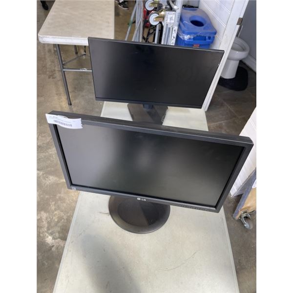 2 COMPUTER MONITORS - WORKING