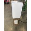 Image 3 : MODERN RECTANGLER TABLE LAMP