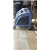 Image 2 : LARGE BLACK 4 WHEEL PET CARRIER