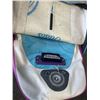 Image 2 : BODY GLOVE PADDLE IN BAG WITH ACCESSORIES SHOWN