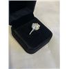 Image 3 : 5.00 CT GRA CERTIFIED ROUND BRILLIANT CUT MOISSANITE STONE VVS D COLOR SET IN CENTER WITH 14 ROUND B