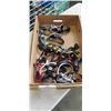 Image 1 : TRAY OF SUNGLASSES