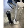 Image 4 : 2 TOWER FANS