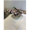 Image 1 : VINTAGE CHINESE PINK AND GREEN STONE BONSAI TREE ORNAMENT