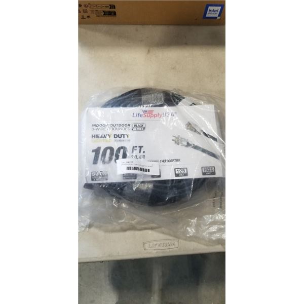 AS NEW BLACK 100FT LIFE SUPPLY HEAVY DUTY INDOOR OUTDOOR3 WIRE GROUNDED LIGHTED EXTENSION, 14AWG