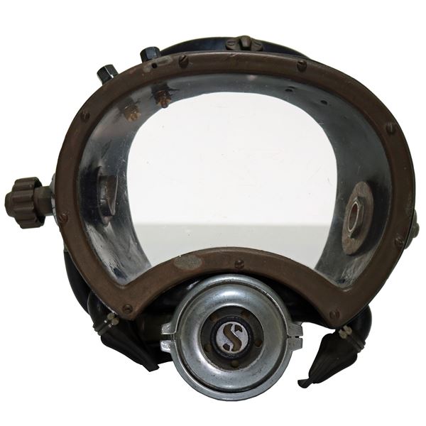 1960s Kirby Morgan MM-3 Style Fiberglass Dive Mask