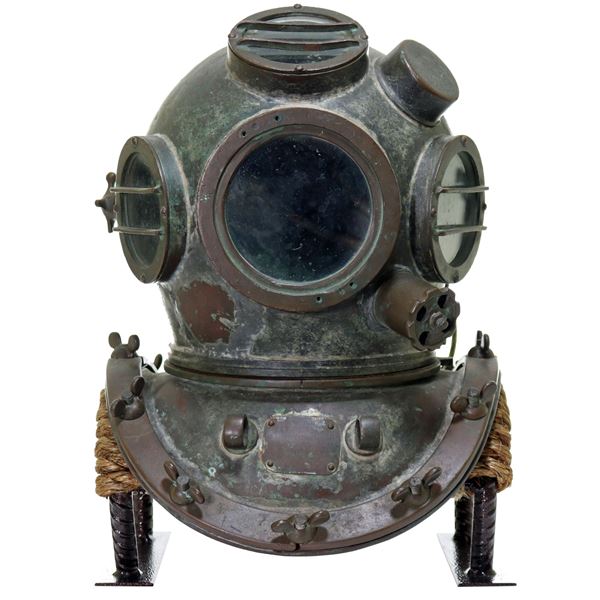 DESCO DIVCON Abalone Presentation Diving Helmet