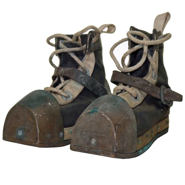 DESCO US Navy Mark V Divers Brass & Canvas Boots