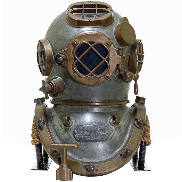 1944 Morse US Navy Mark V Diving Helmet #’s Matching