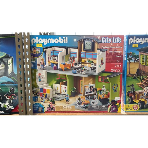 PLAYMOBIL CITY LIFE FURNISHED SCHOOL BUILDING #9453 242PC BUILDING TOY