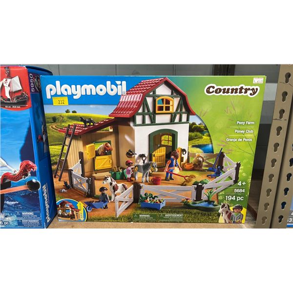 PLAYMOBIL COUNTRY PONY FARM #5684 194PC BUILDING TOY