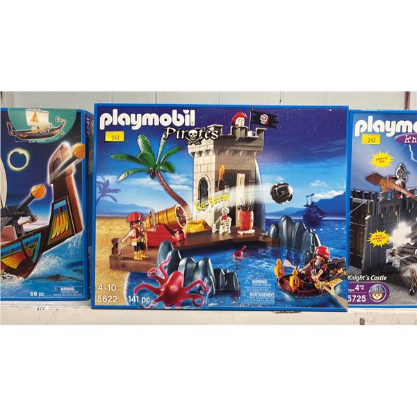 PLAYMOBIL PIRATES #5622 141PC BUILDING TOY