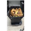 Image 1 : TOTE OF ASSORTED PLAYMOBIL BUILDING TOYS & ACCESSORIES