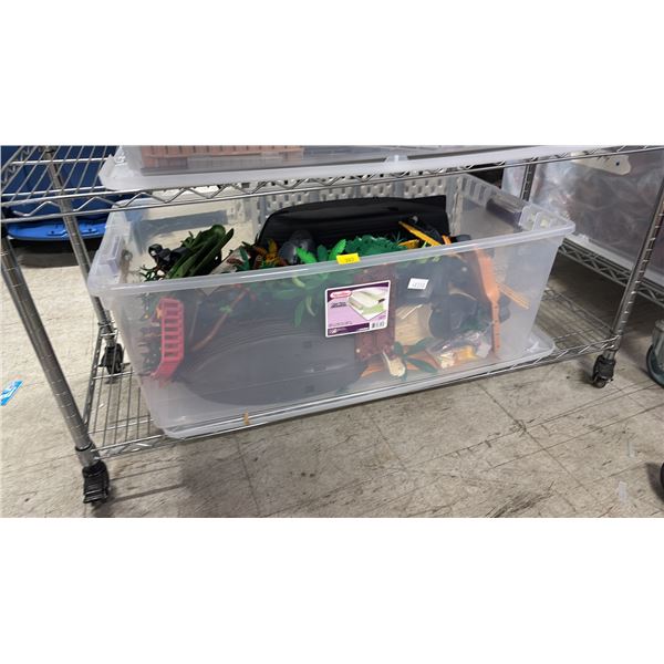 TOTE OF ASSORTED PLAYMOBIL BUILDING TOYS & ACCESSORIES